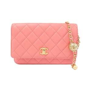 CHANEL Pink Wallet